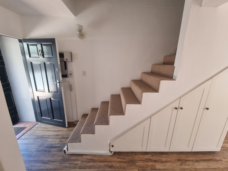 2 Bedroom Property for Sale in Claremont Upper Western Cape